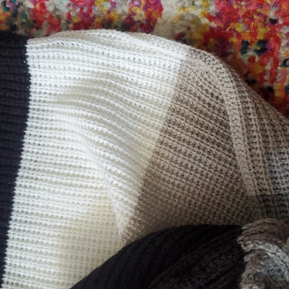 no comment waffle knit sweater - Picture 9 of 10